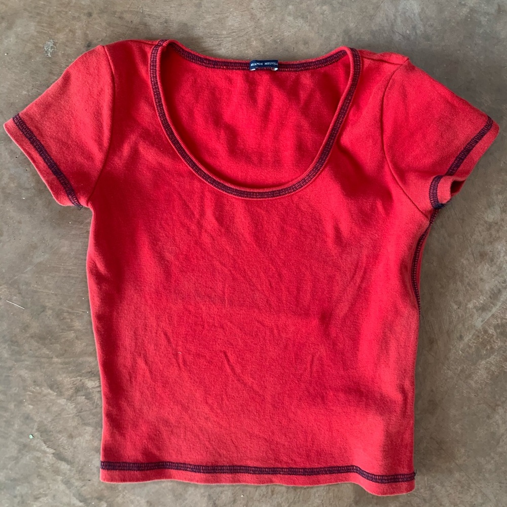 brandy red tee with black stitching